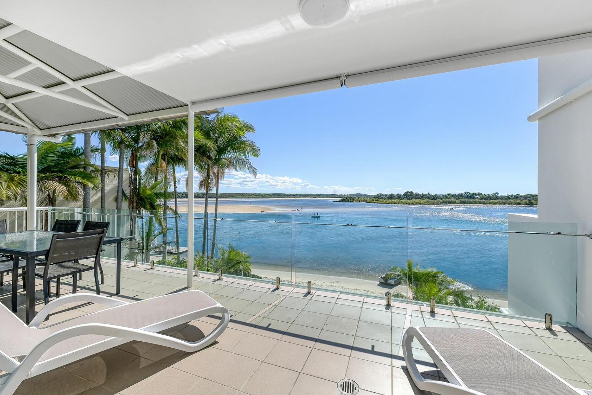 Noosa Quays Waterfront Accomodation エクステリア 写真